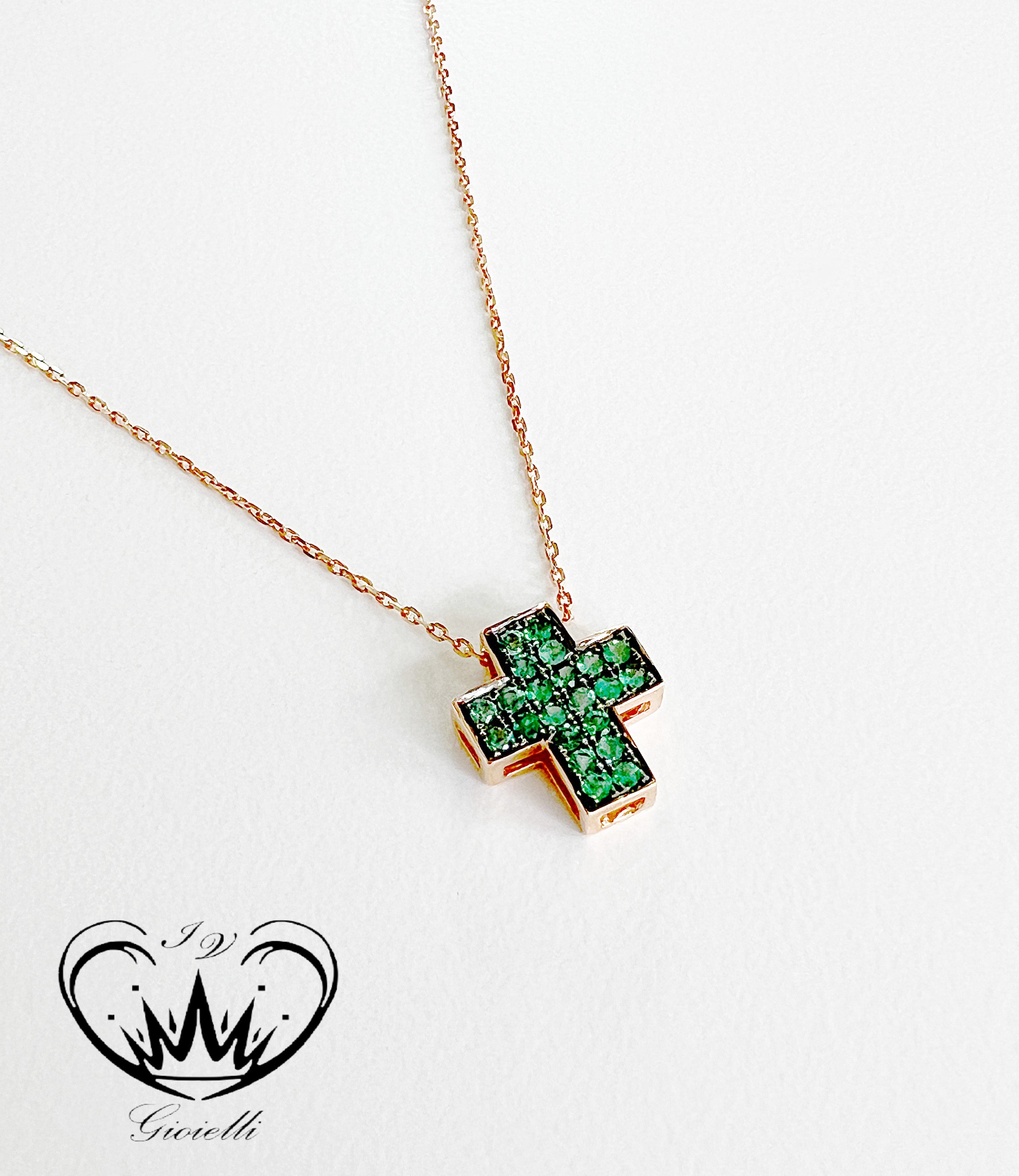 COLLANA CON CROCE GIOIELLI IV SMERALDI ct. 0,22 ref.15661010